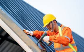 Fast & Reliable Emergency Roof Repairs in Des Moines, IA